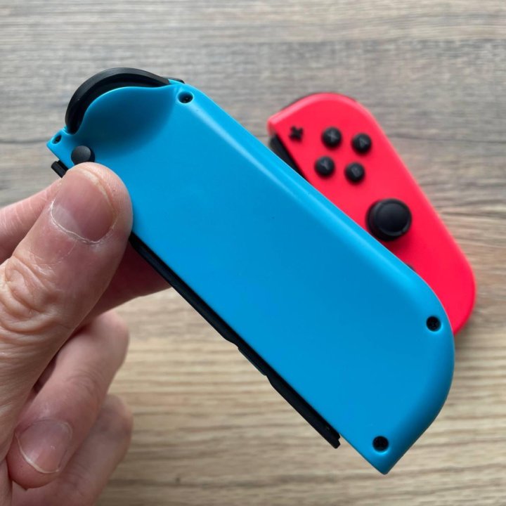 Joy Con Controllers Red / Blue Switch