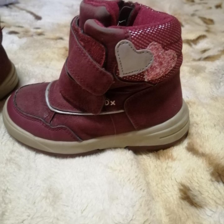 Зимние ботинки для девочки