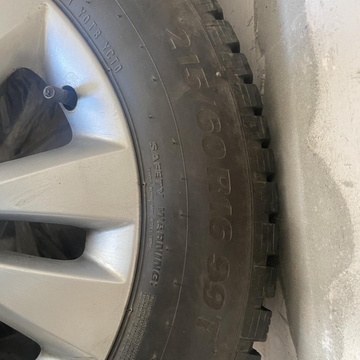 Колеса 215/60 r16