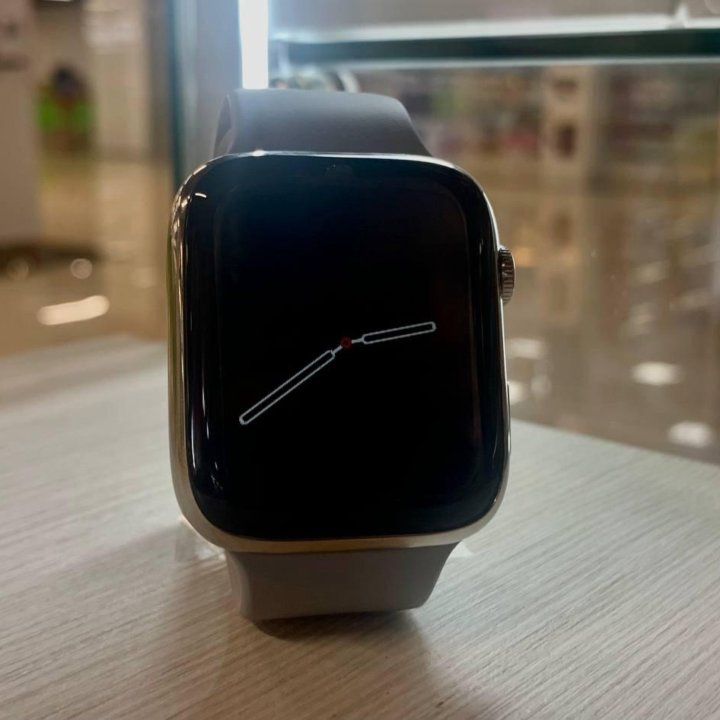 Часы Apple Watch с безрамочным экраном