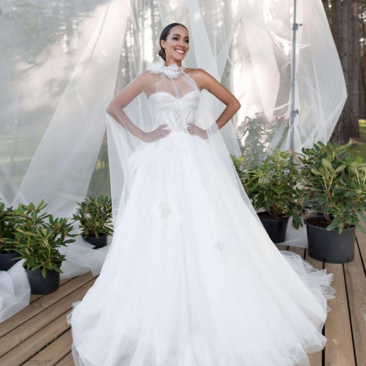 Воздушные свадебные платья. Прокат и продажа