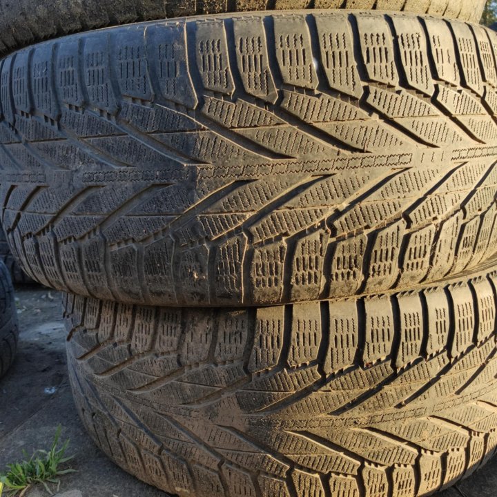 Nokian Hakkapeliitta R2 SUV, 275/45/20 Пара