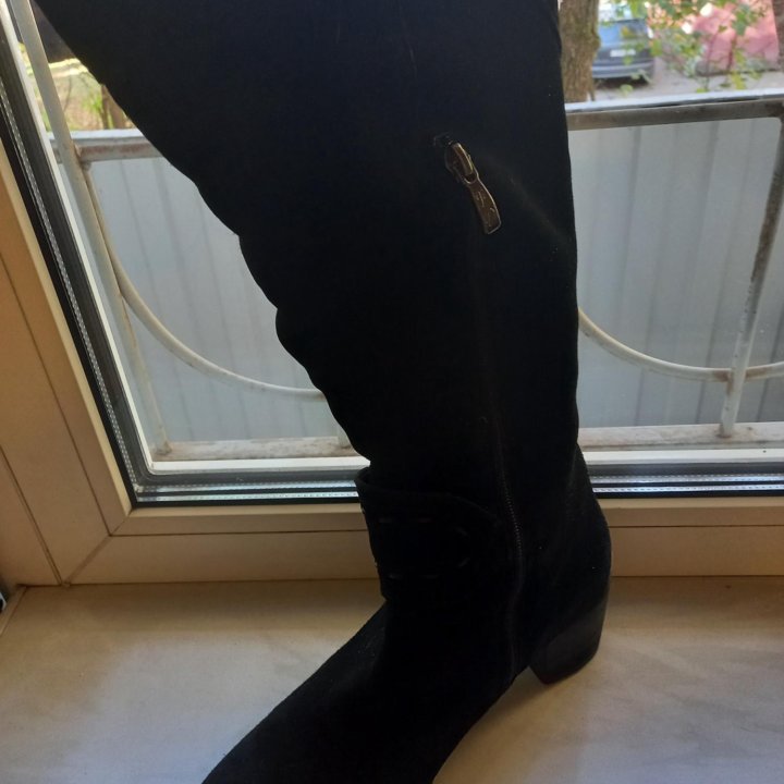 Зимнии сапоги