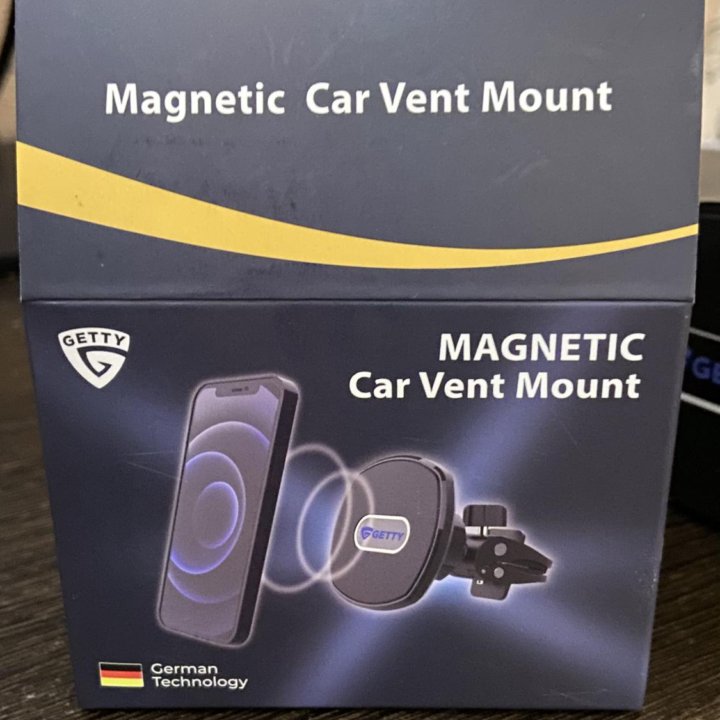 Автомобильный держатель Magnetic car vent mount