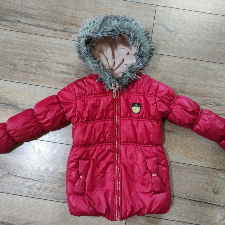 Зимняя куртка девочке 3-4 года