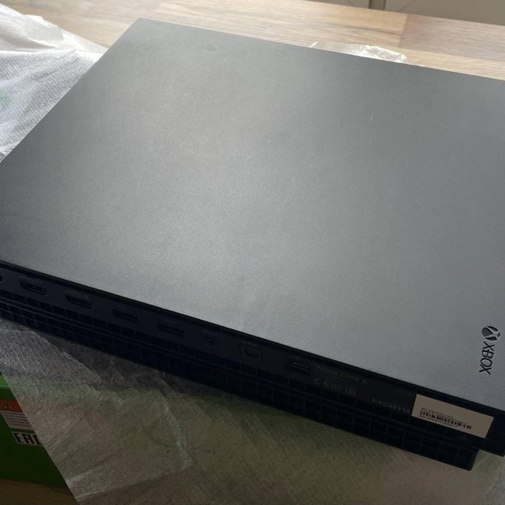 Xbox One X 1Tb