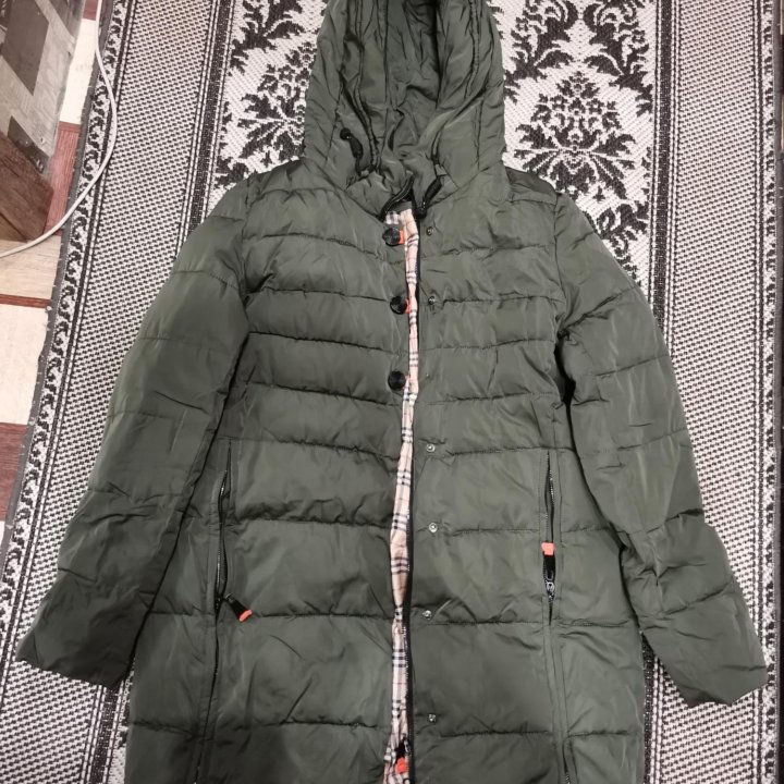 Зимняя удлинённая куртка р. 48-50