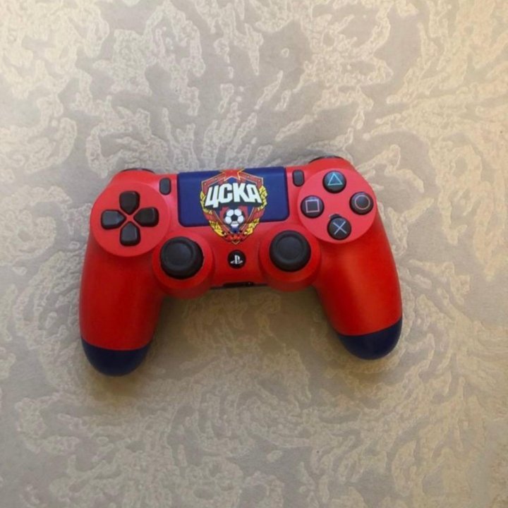 PlayStation 4 pro 1tb