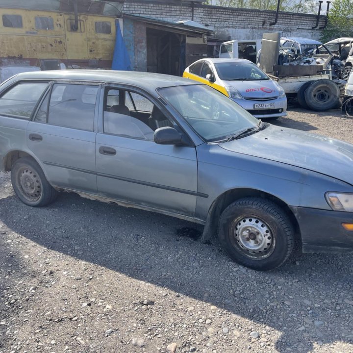 Toyota Corolla 93 в разбор,2E,МКПП