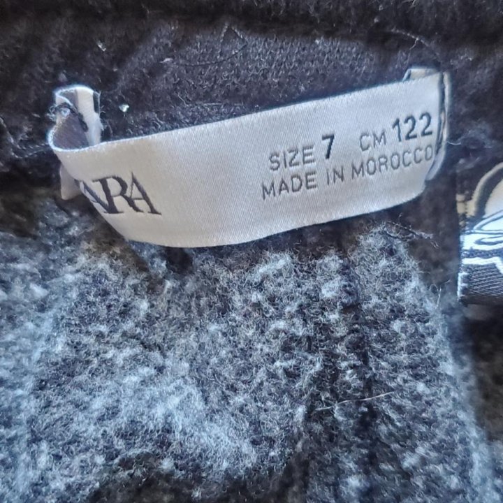 Брюки на мальчика р.122 Zara