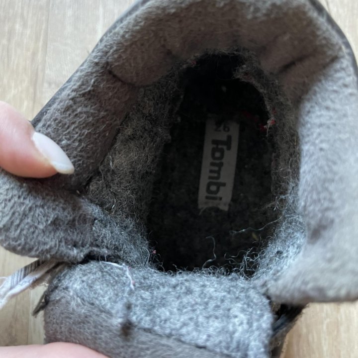 Ботинки теплые 26