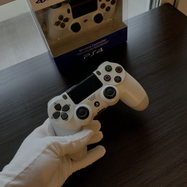 Геймпад PlayStation 4