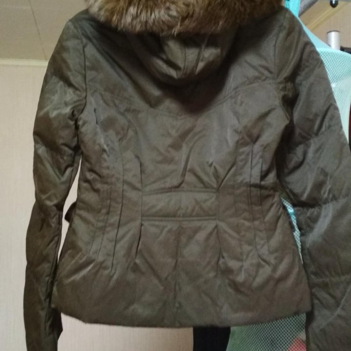 Куртка зимняя укороченная 44 р