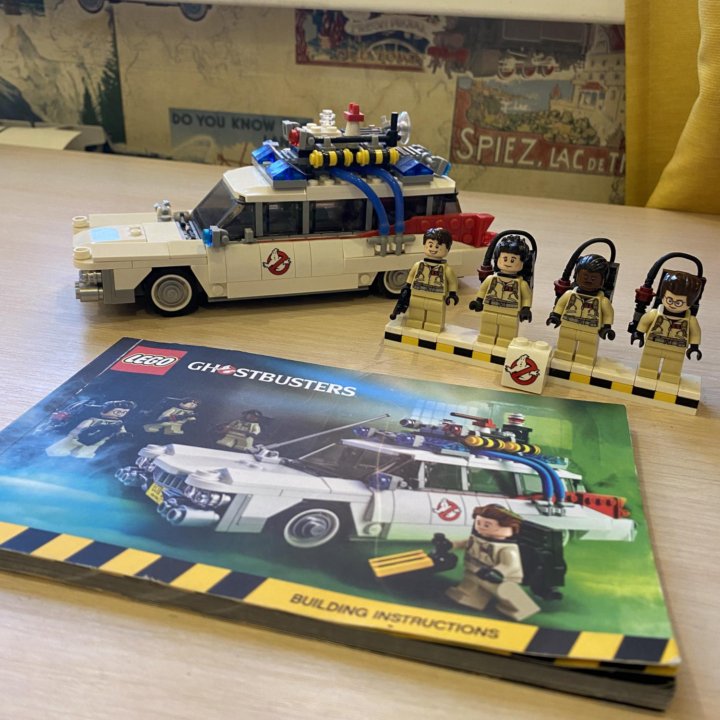 Lego Ghostbusters Ecto-1 21108