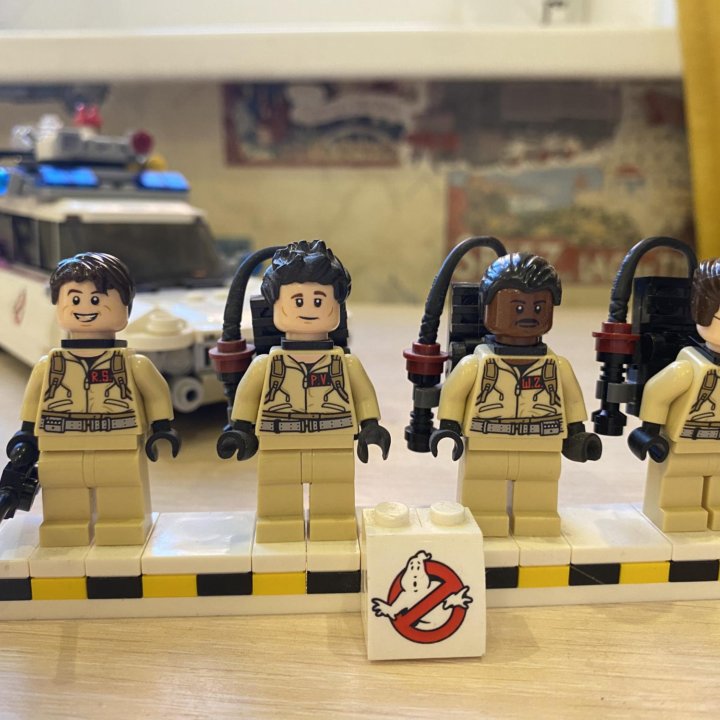 Lego Ghostbusters Ecto-1 21108