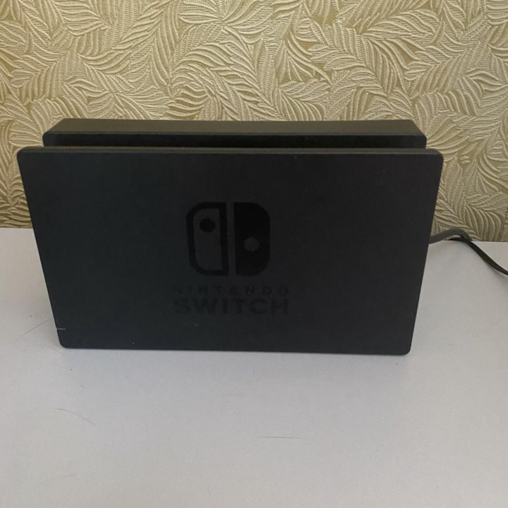 Nintendo Switch rev.2 + игры