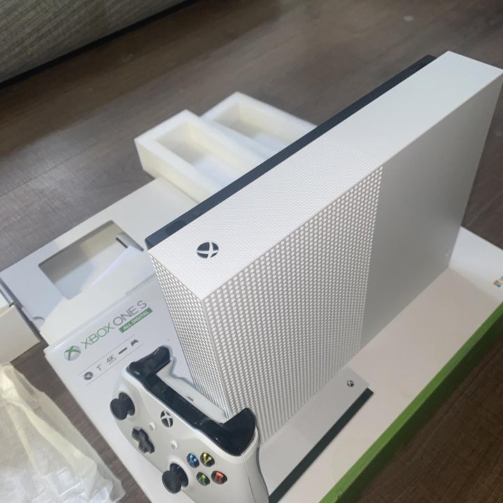 Xbox one S 1tb
