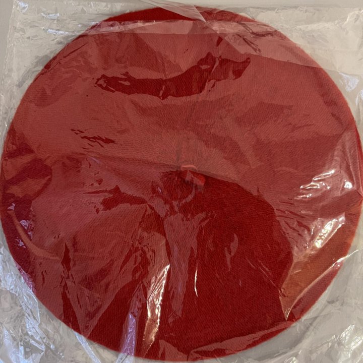 Берет шерстяной