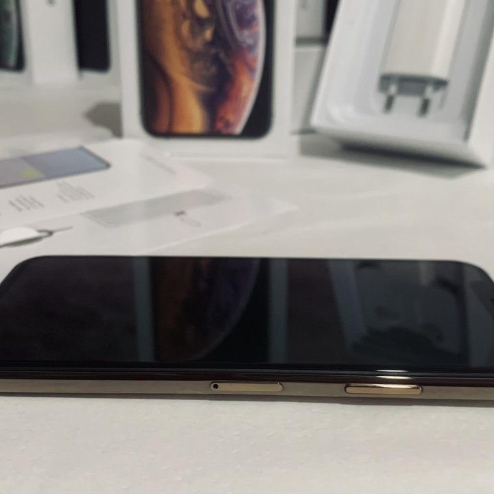 Новый iPhone XS 256Gb /оригинал /гарантия 