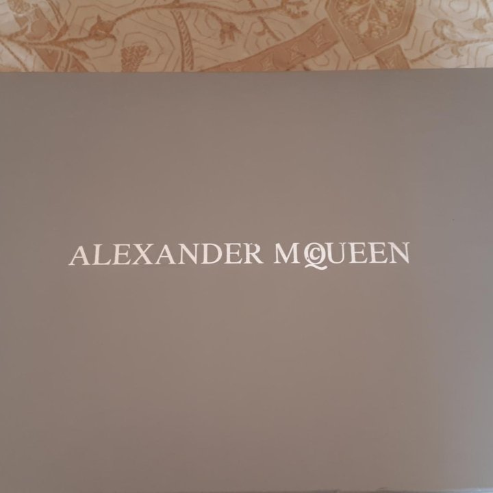 Кроссовки McQueen оригинал 37р