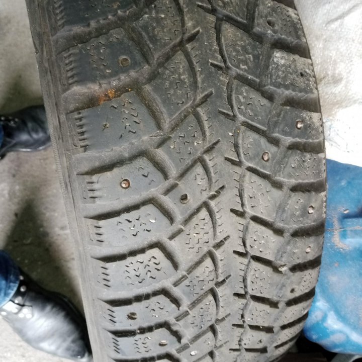 Покрышка 195/65 r15 зимняя