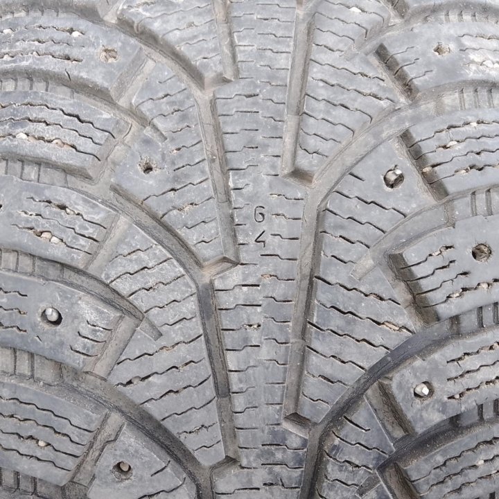 235/60 R18 NOKIAN HAKKAPELIITTA SPORT Utility 5