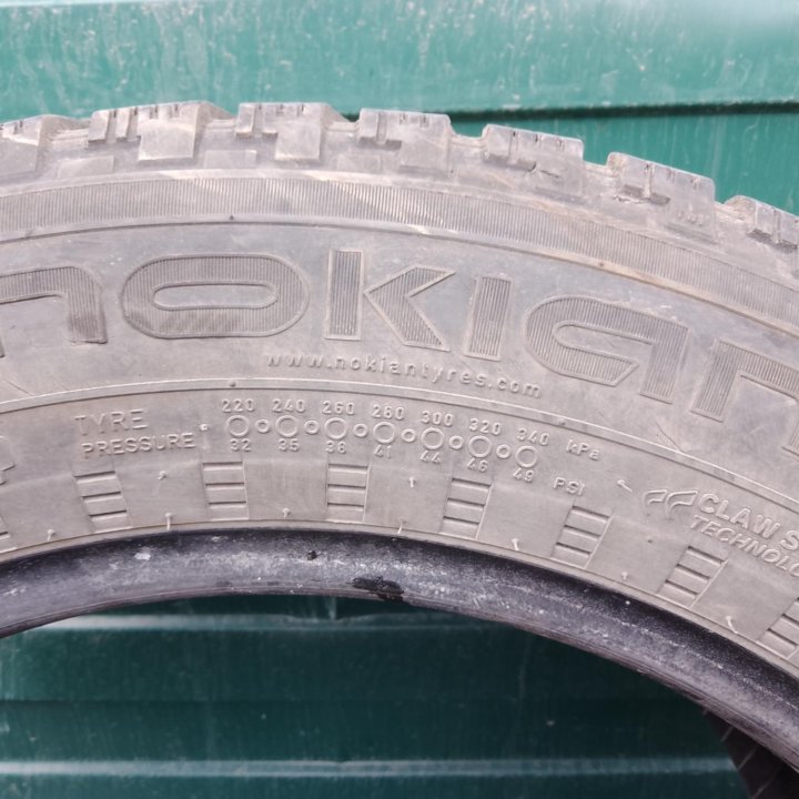 235/60 R18 NOKIAN HAKKAPELIITTA SPORT Utility 5