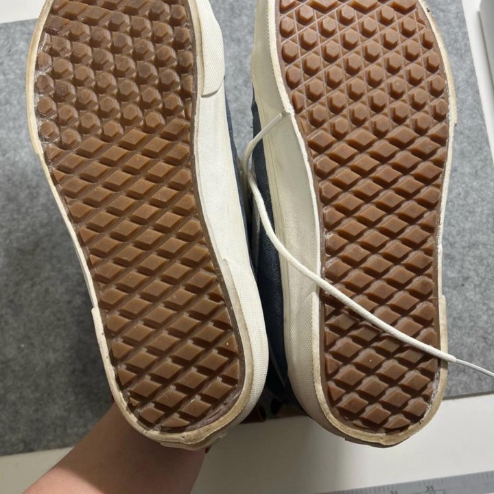 Vans mountain edition 39