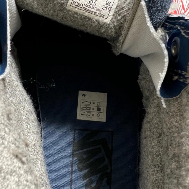 Vans mountain edition 39