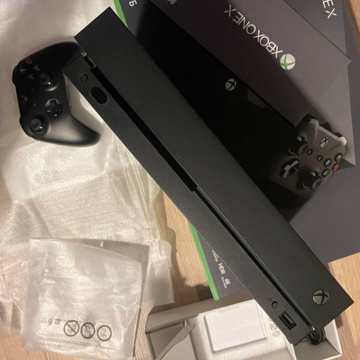 Xbox One X 1Tb