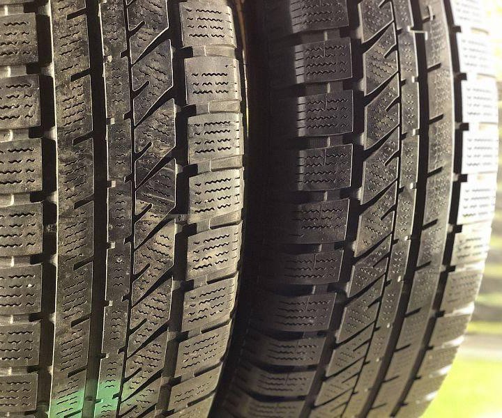 Шины 215 65 16 215/65 16 комплект Bridgestone Blizzak LM-30 A90