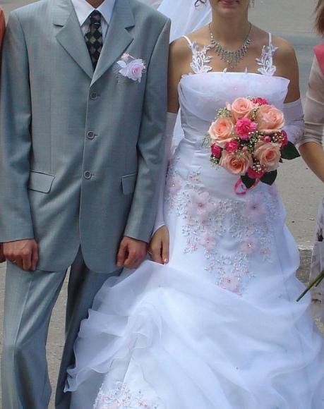 Свадебное платье