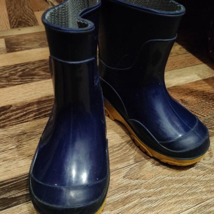 Сапоги резиновые