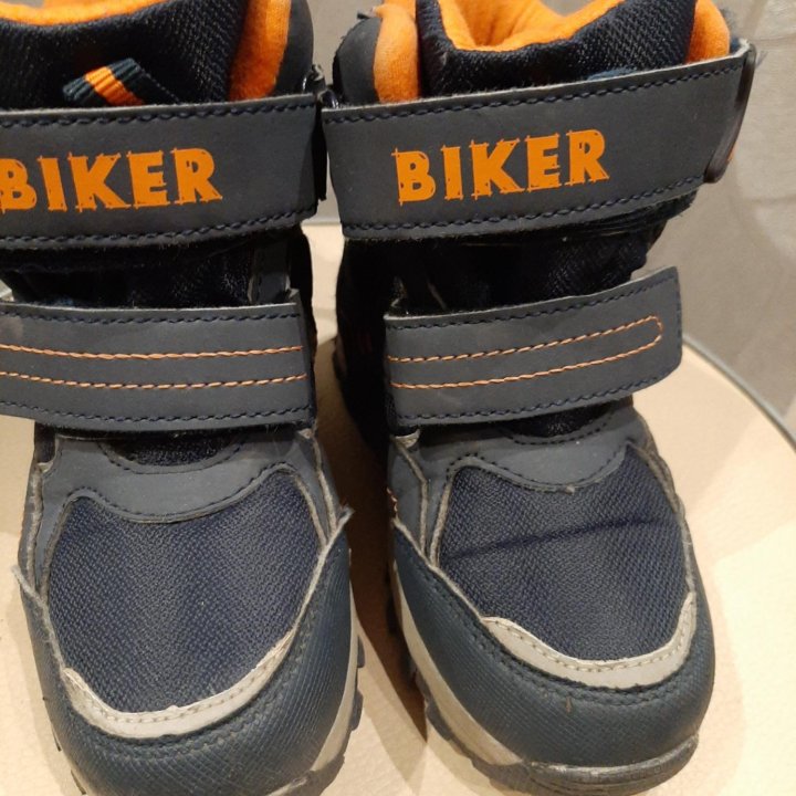 Ботинки Biker 25 р.
