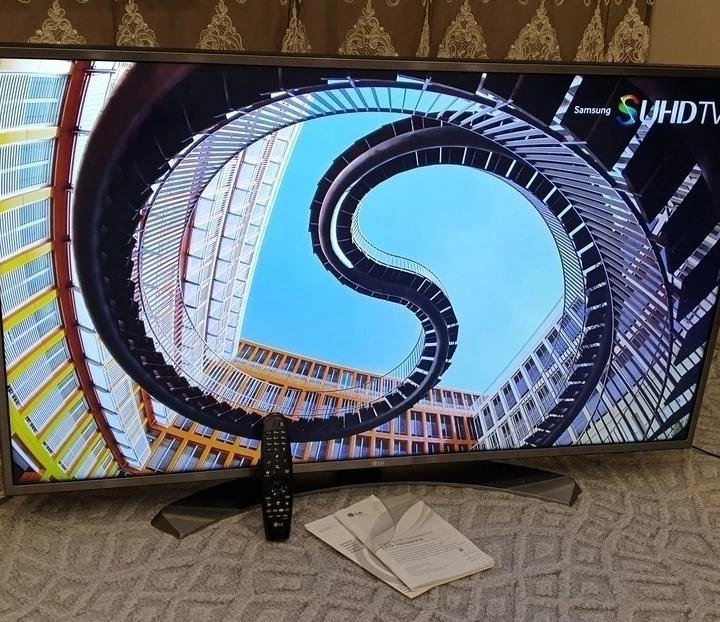 4K-UHD,SMART-TV,WI-FI,Bluetooth,49'(123см)доставка