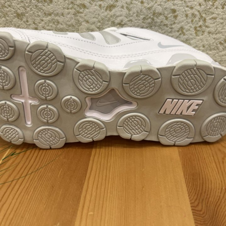 Кроссовки мужские NIKE