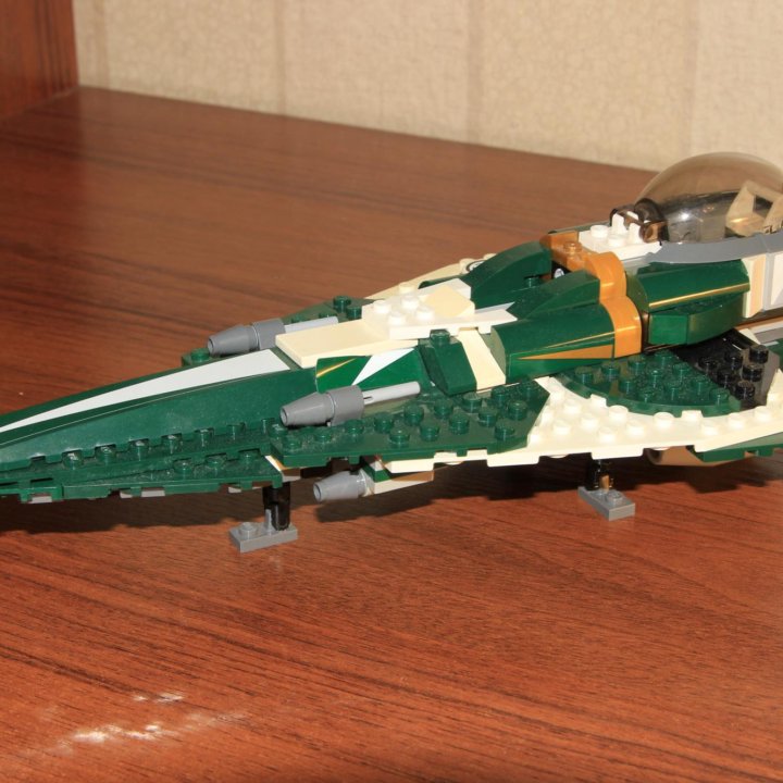 Lego Star Wars 9498 Saesee Tiin’s Starfighter