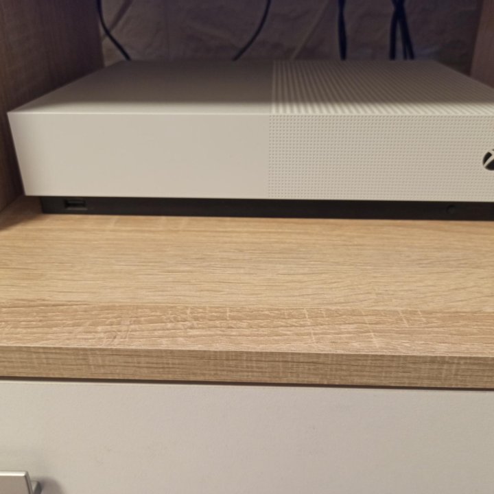 Xbox One s