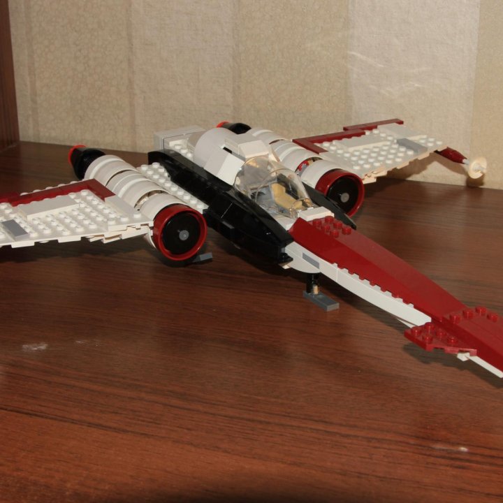 Lego Star Wars 75004 Z-95 Headhunter