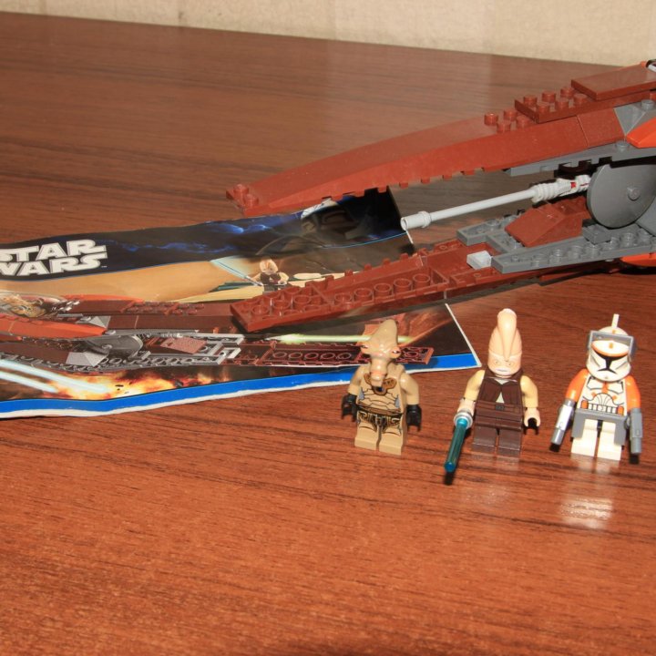 Lego Star Wars 7959 Geonosian Starfighter