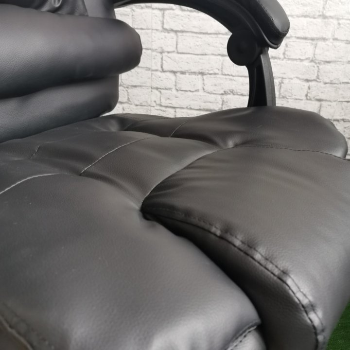 Стул кресло офисный