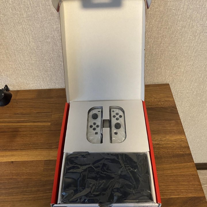 Nintendo Switch OLED HWFLY 196 GB