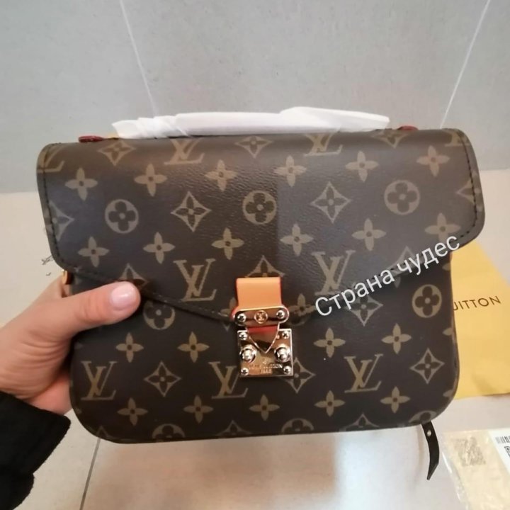 Сумка Louis Vuitton