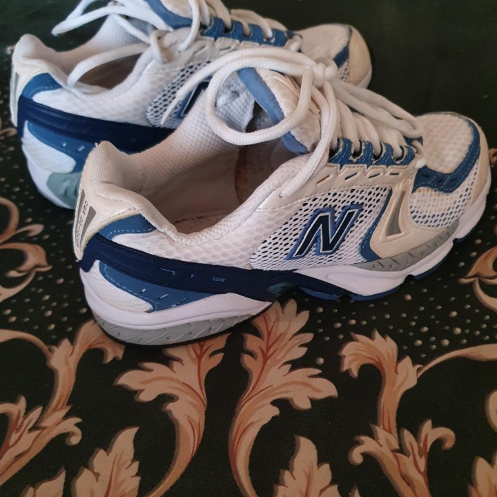 New Balance 719 Running Shoes