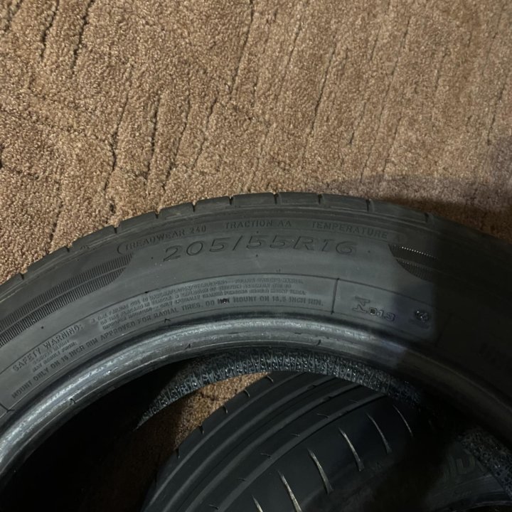 Dunlop Sport BluResponse 205/55 R16