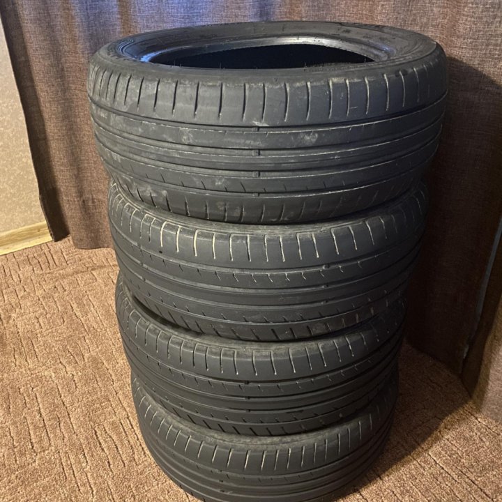 Dunlop Sport BluResponse 205/55 R16