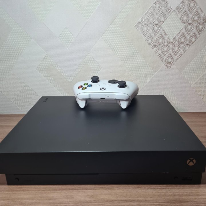 Xbox one x 1tb