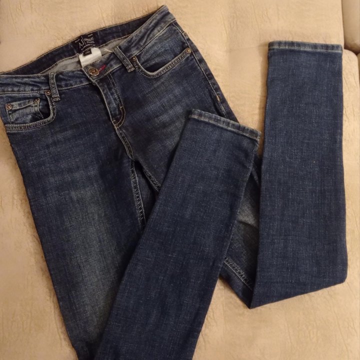 Джинсы для девочки