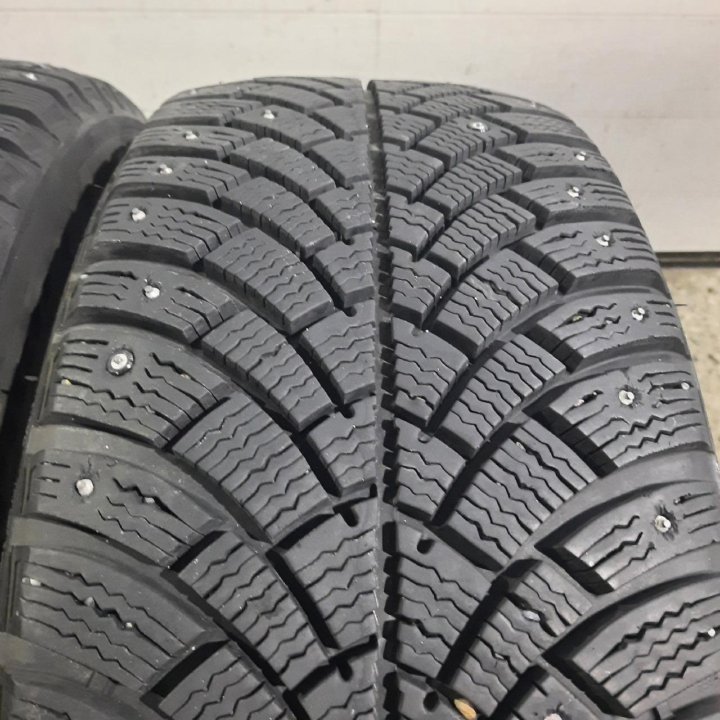 245/45R17 BFGoodrich G-Force Stud (Лот №5445)