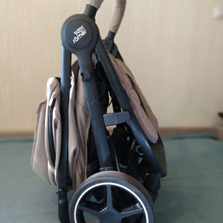 Коляска прогулочная BRITAX ROEMER B-AGILE M